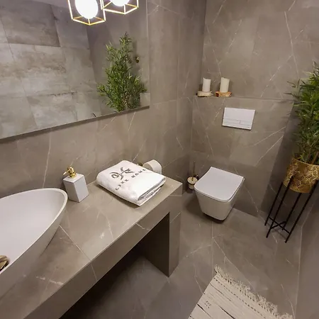 Like Home 2 Sauna,Jacuzzi & Spa Swidnica  Exterior photo