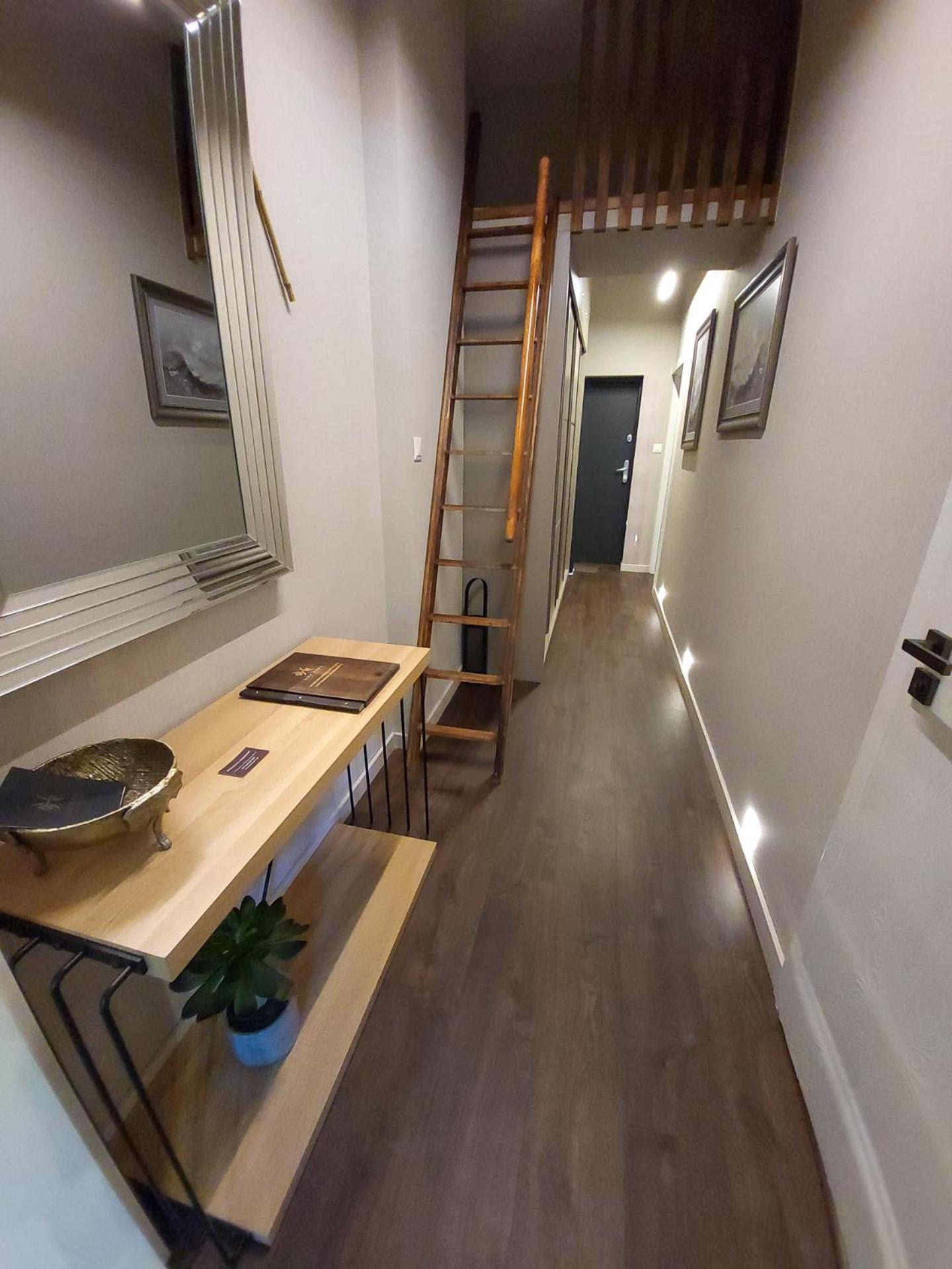 Like 2 Sauna,jacuzzi & Apartment